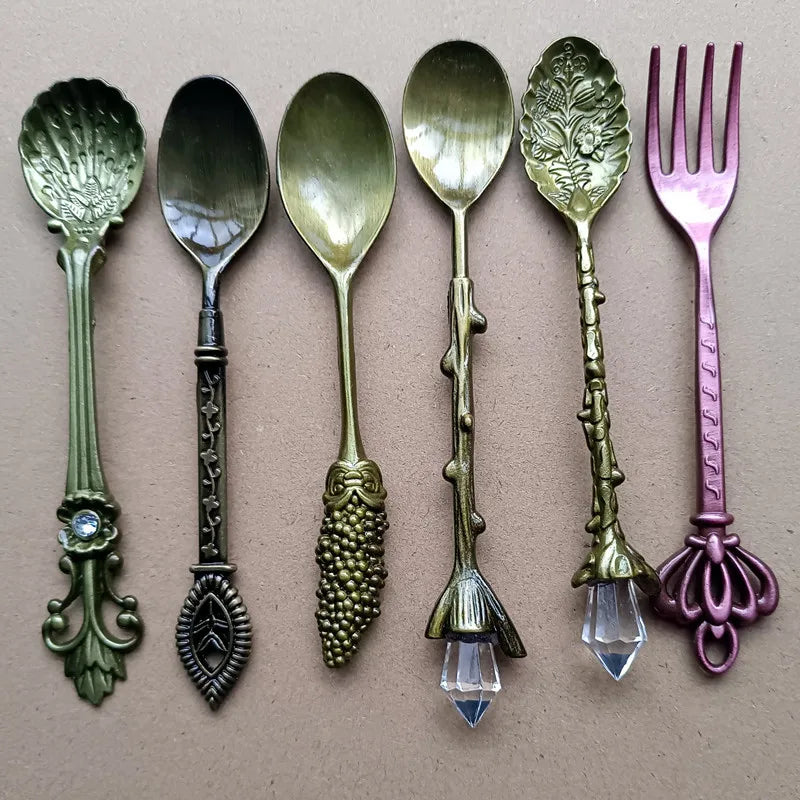 Vintage Palace 6-Piece Dessert Fork & Spoon Ensemble