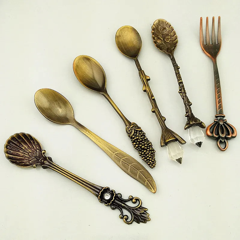 Vintage Palace 6-Piece Dessert Fork & Spoon Ensemble