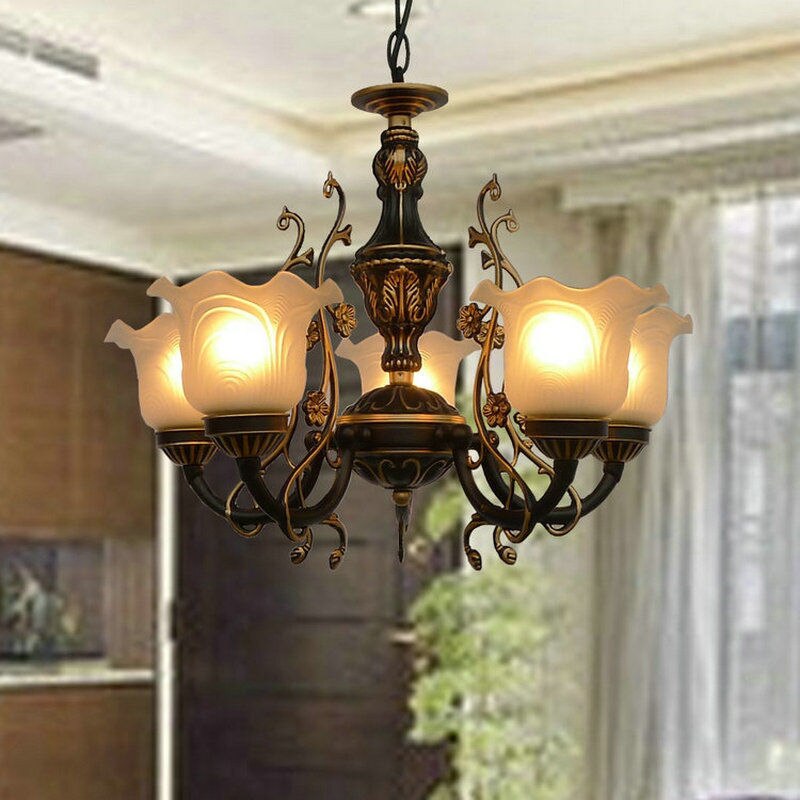 Grandiose Vintage Style Chandelier