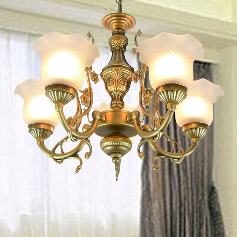 Grandiose Vintage Style Chandelier