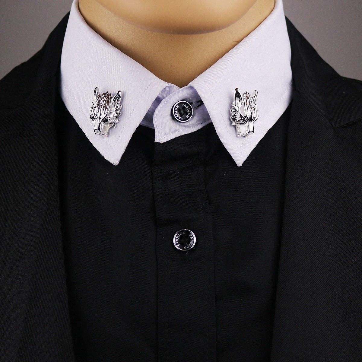 Wolf Shirt Collar Lapel Pin