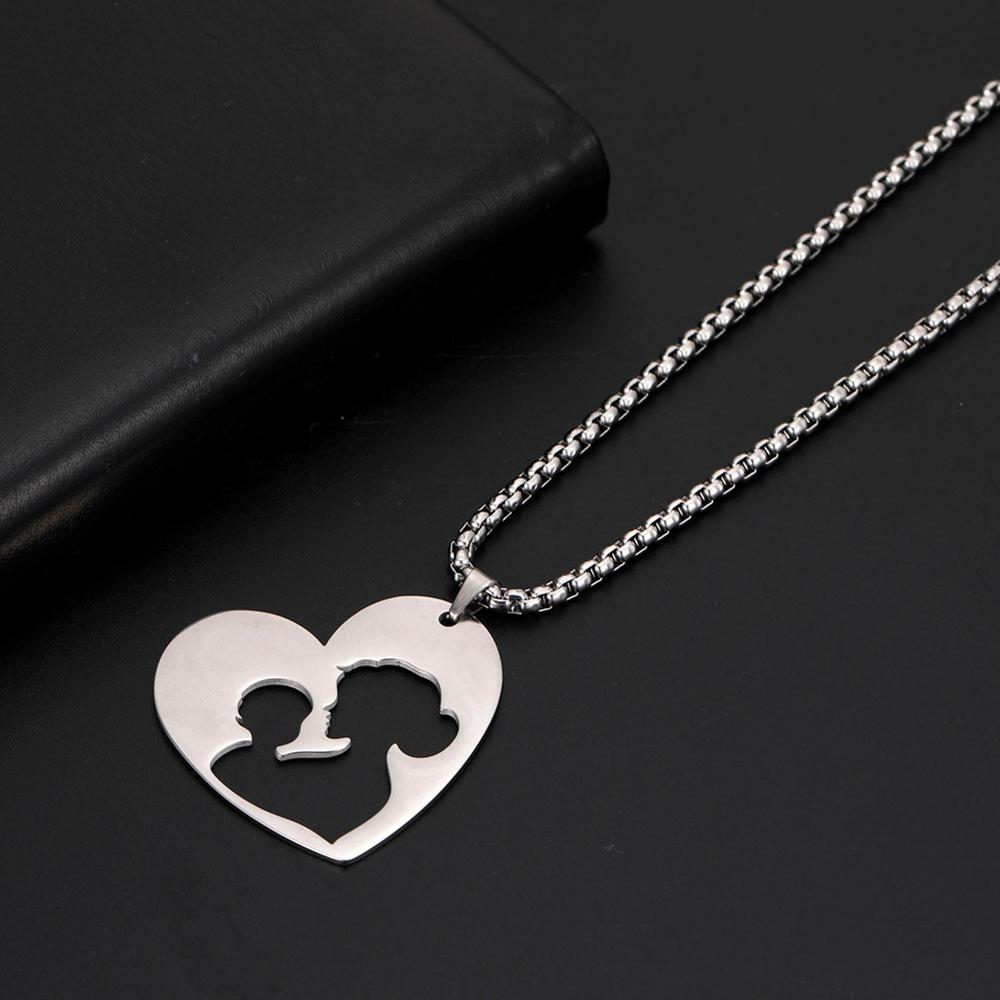 Mommy Daddy & Baby Necklace